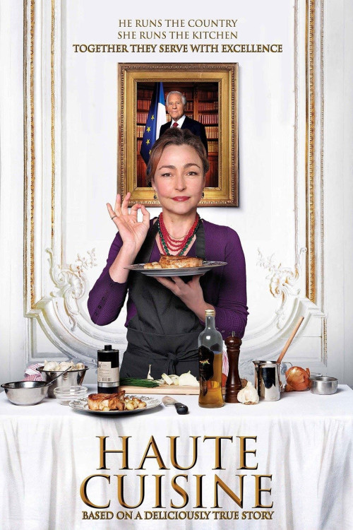 Les saveurs du Palais (2012) poster