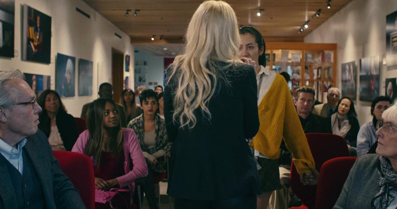 Half Sisters screenshot 3