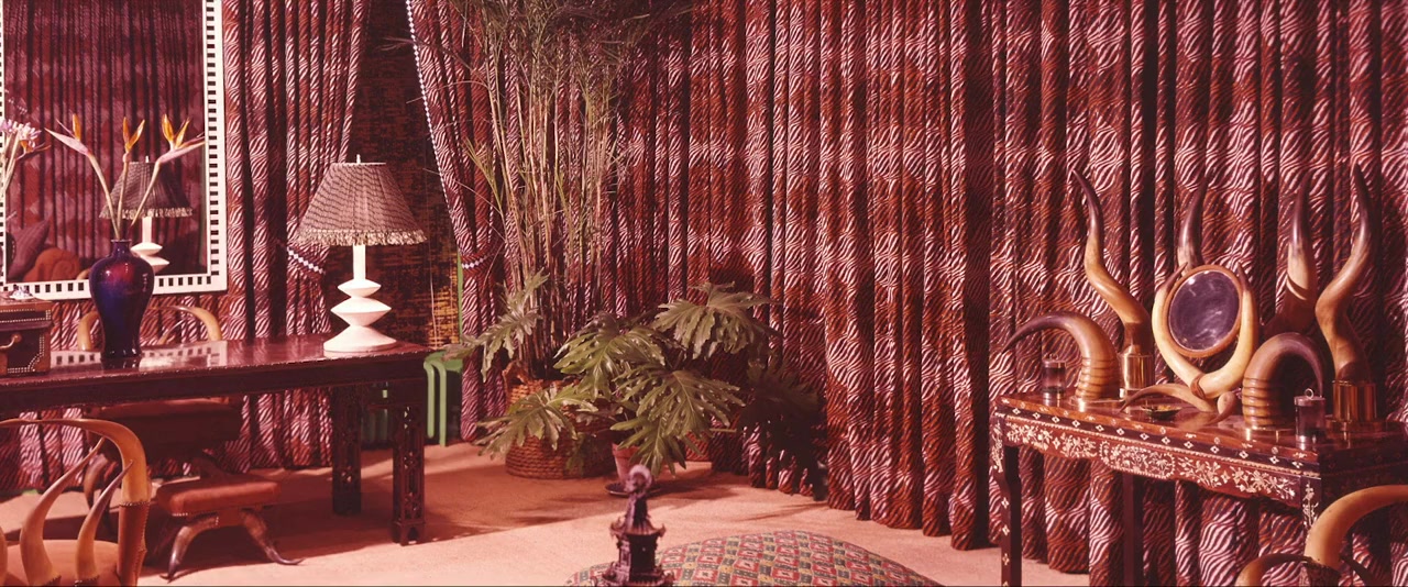 Halston screenshot 1