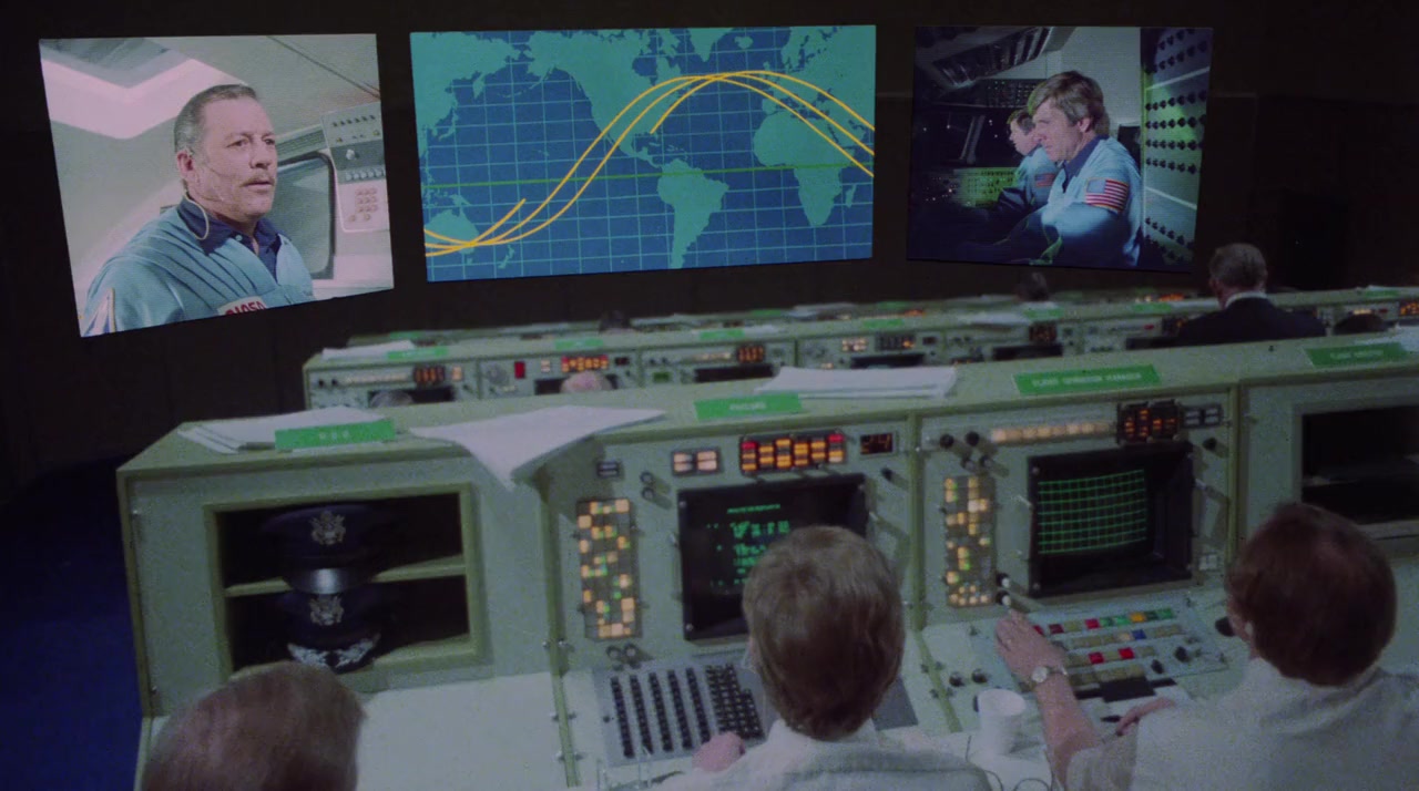 Hangar 18 screenshot 1