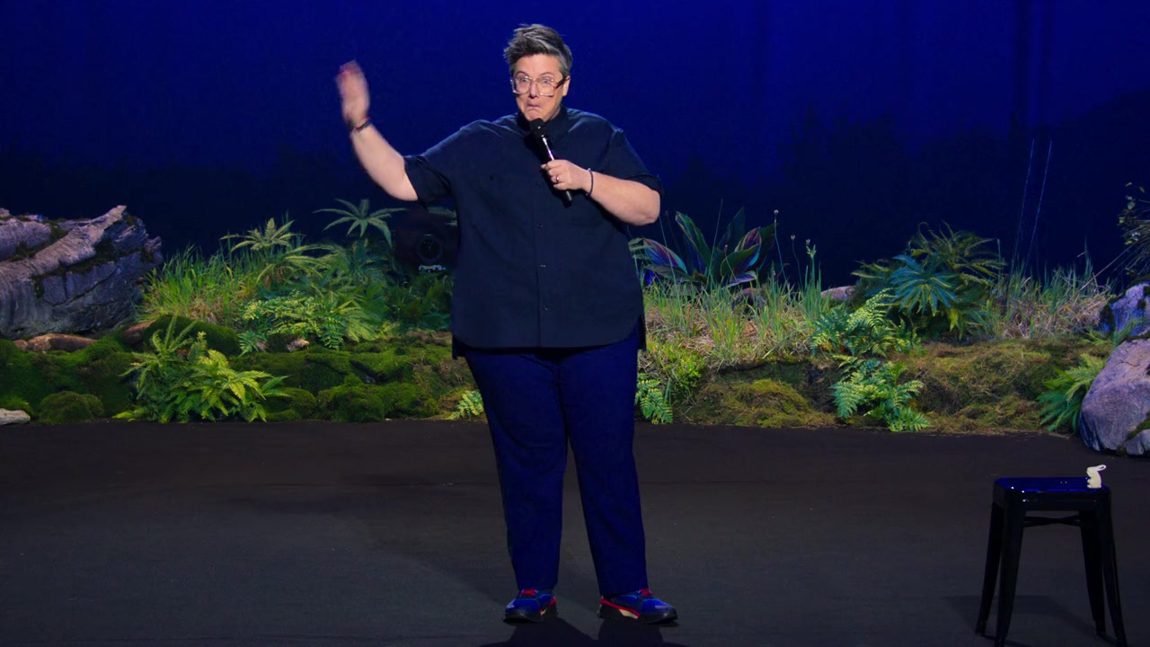 Hannah Gadsby: Something Special screenshot 2