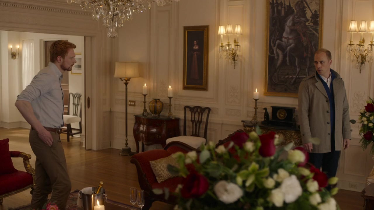 Harry & Meghan: Becoming Royal screenshot 3