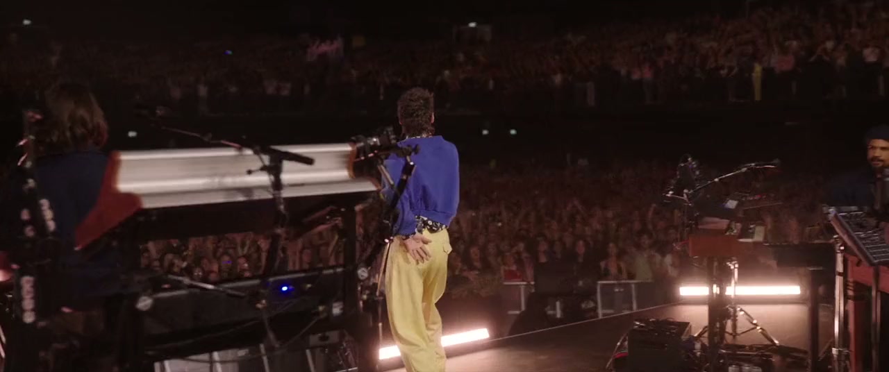 Harry Styles. One Night in Manchester screenshot 1