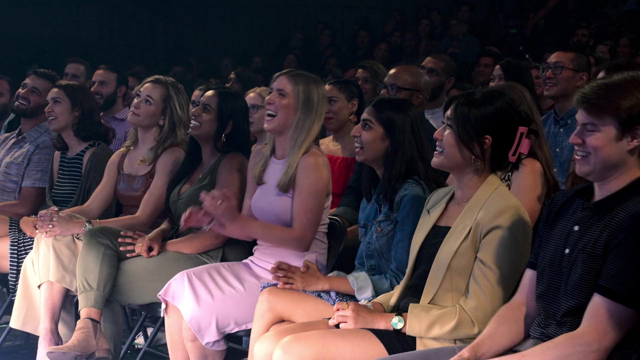 Hasan Minhaj: The King's Jester screenshot 1