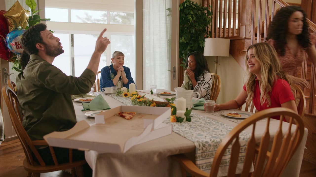 Hearts Around the Table: Shari's Second Act screenshot 2
