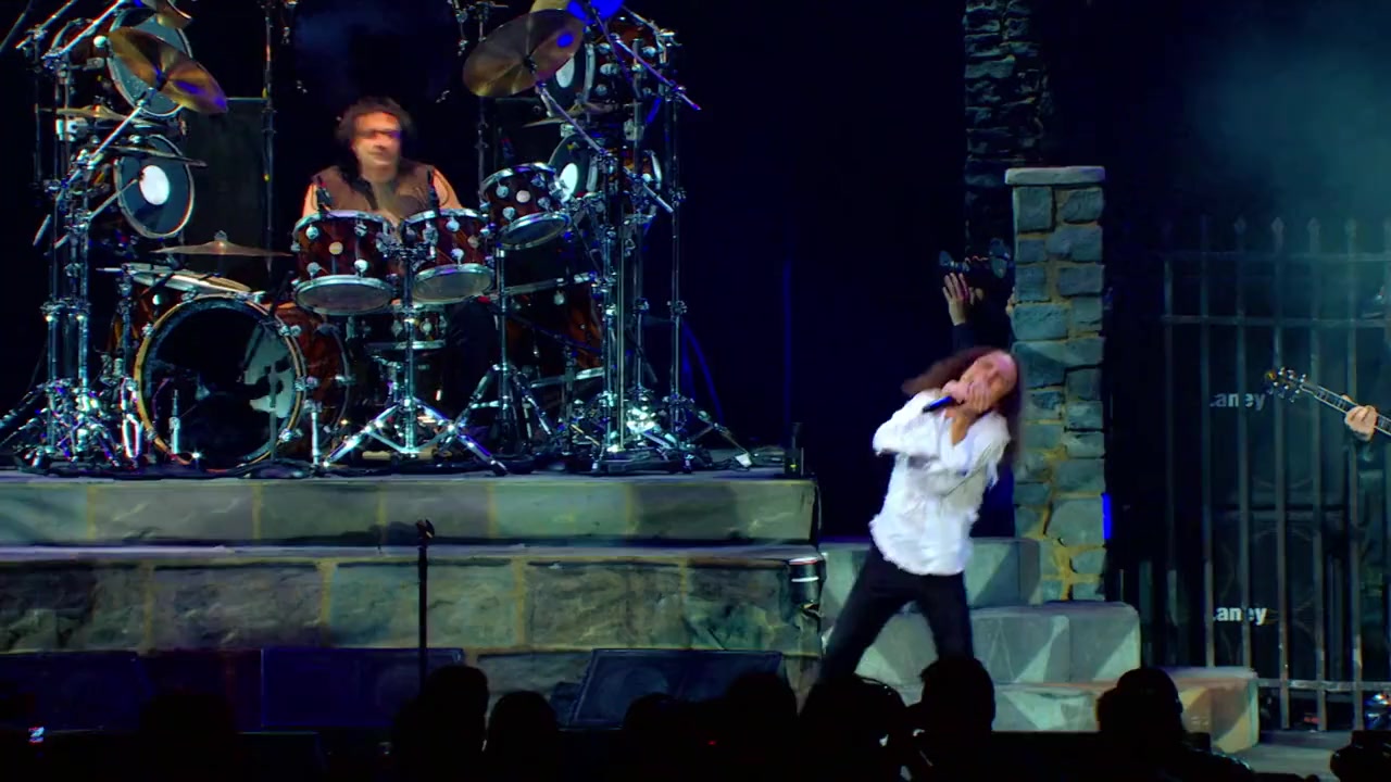Heaven & Hell: Live from Radio City Music Hall screenshot 1