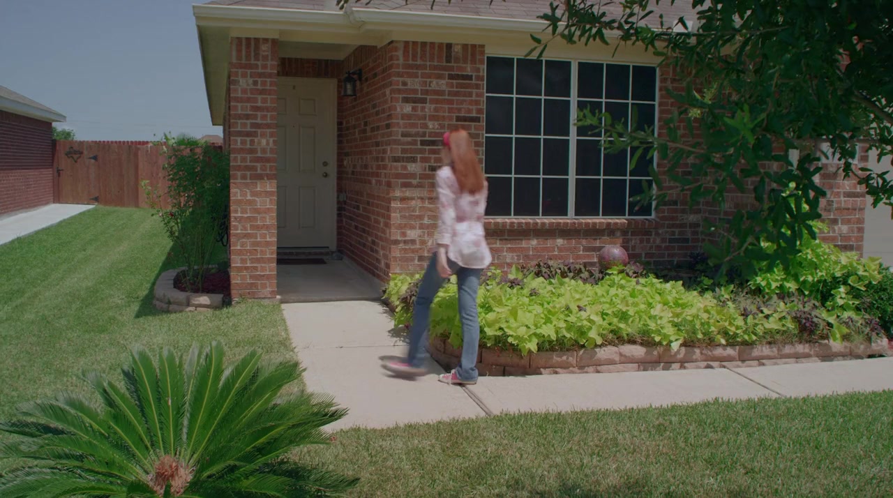 Helen Alone screenshot 1