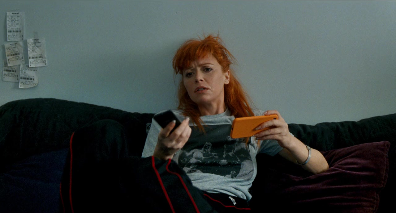 His Three Daughters screenshot 2