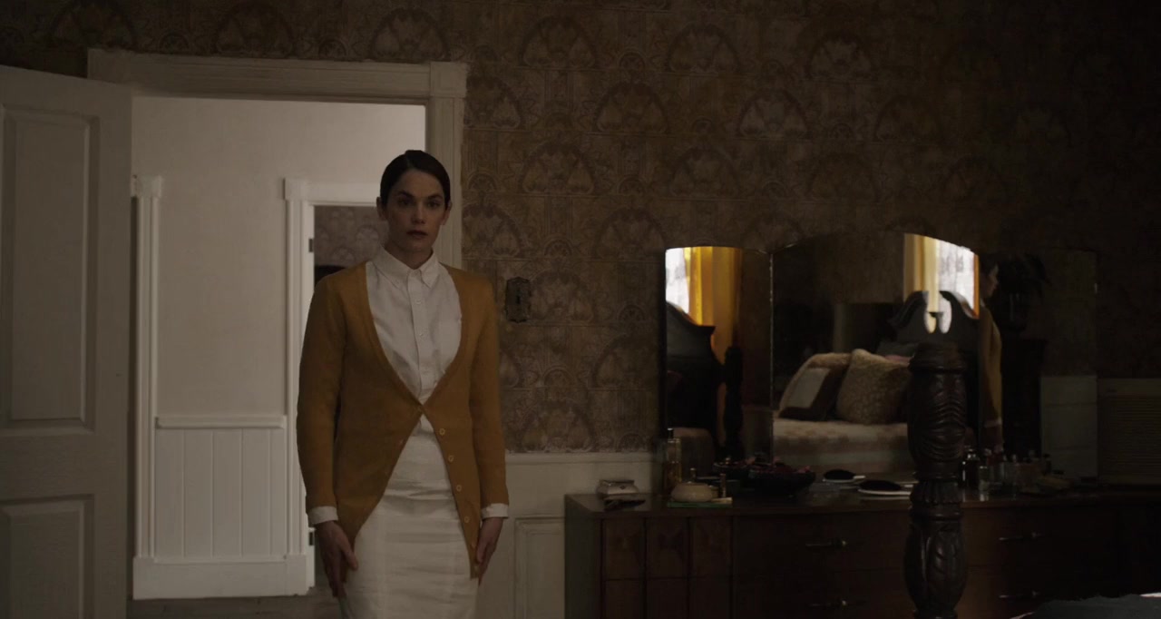 I Am the Pretty Thing That Lives in the House screenshot 1