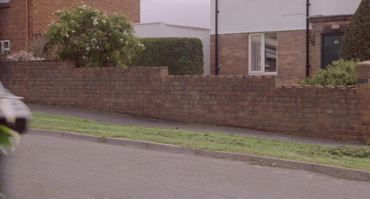 Intimate Relations screenshot 1