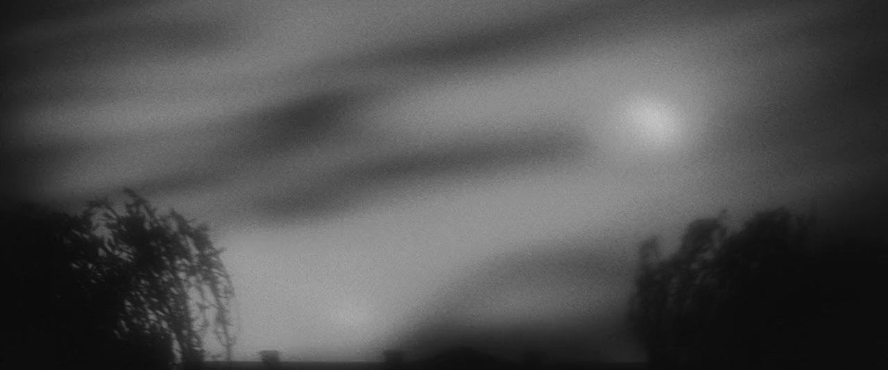 In Absentia screenshot 3