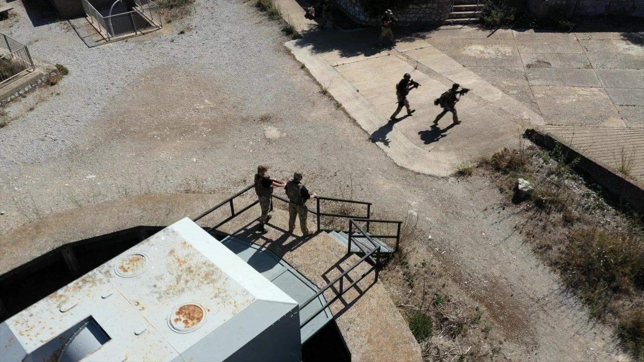 In Tenebras: Into the Darkness screenshot 2