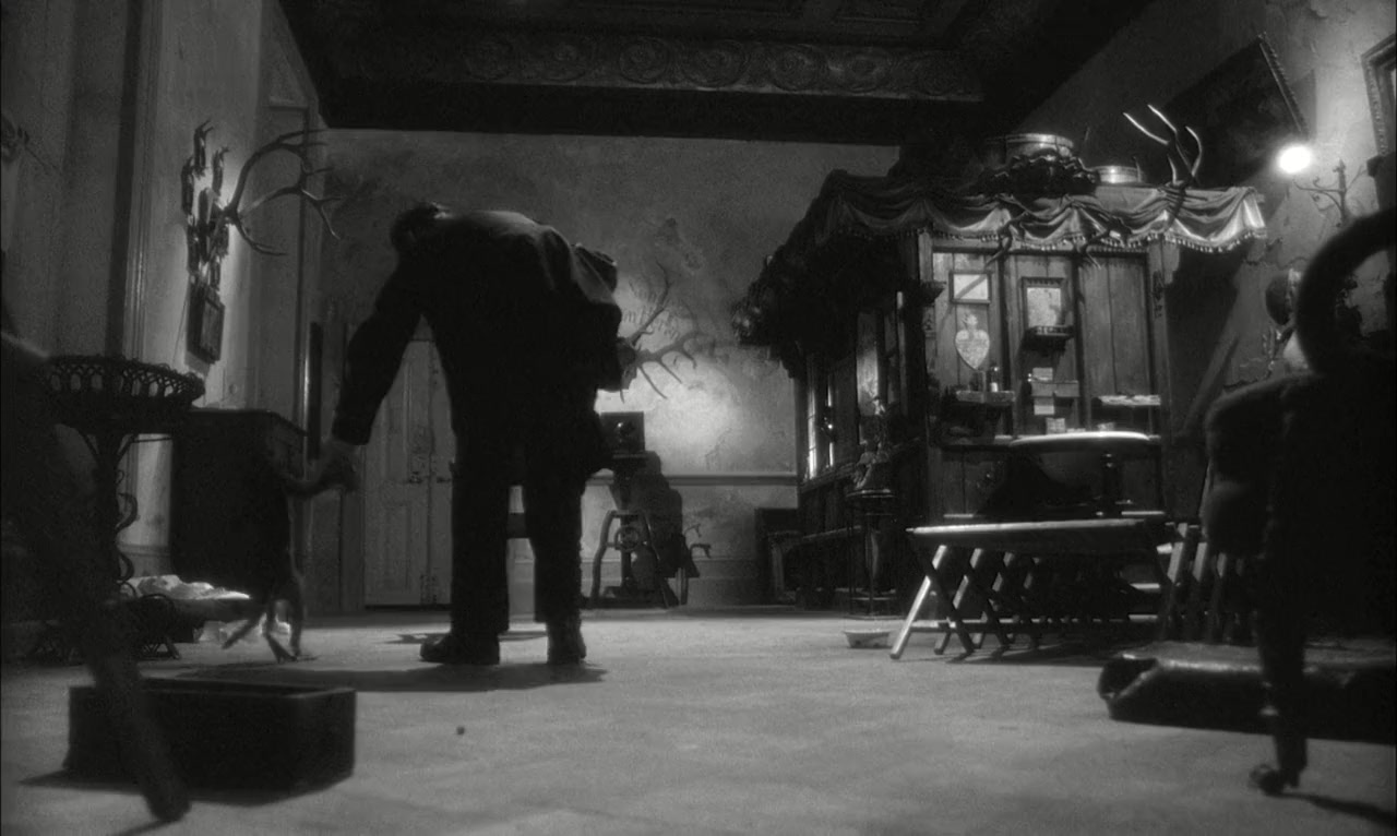 Institute Benjamenta, or This Dream People Call Human Life screenshot 1