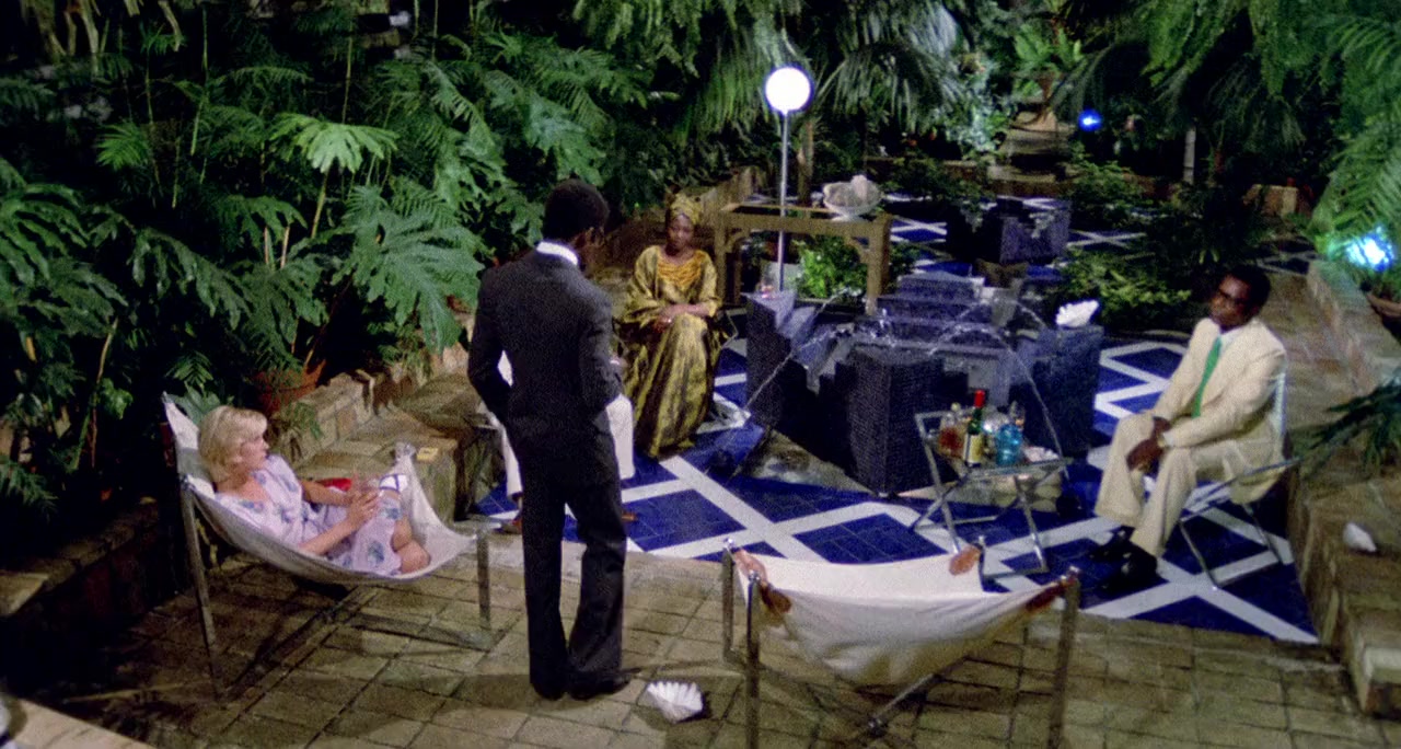 Il profumo della signora in nero screenshot 3