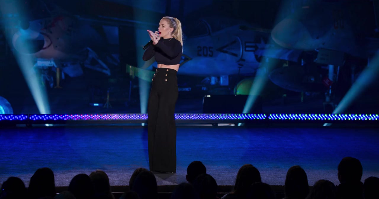 Iliza: Elder Millennial screenshot 2