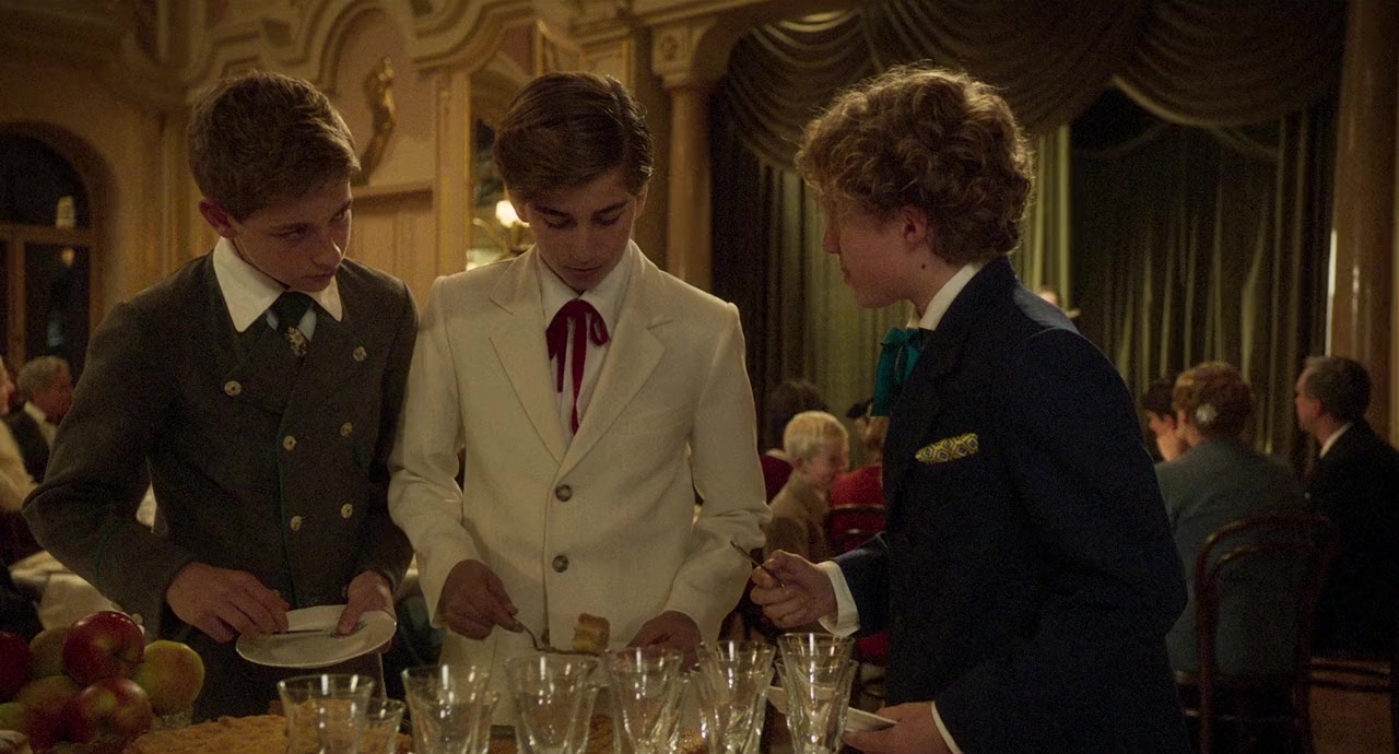 Music, War and Love screenshot 1