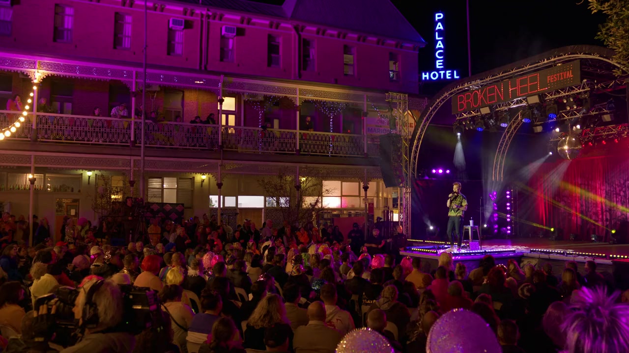 Joel Creasey: Fame Whore screenshot 1