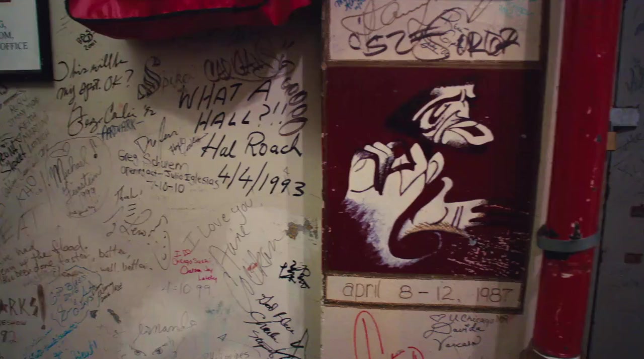 John Mulaney: The Comeback Kid screenshot 2
