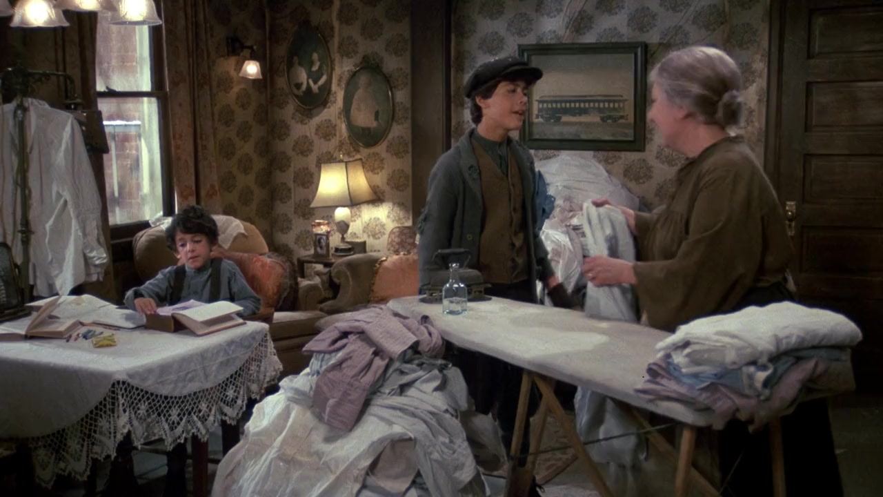 Johnny Dangerously screenshot 2
