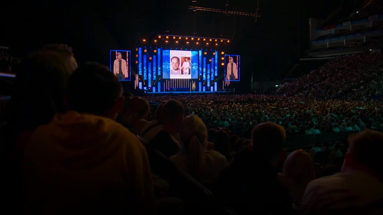 Jack Whitehall: Settle Down screenshot 2