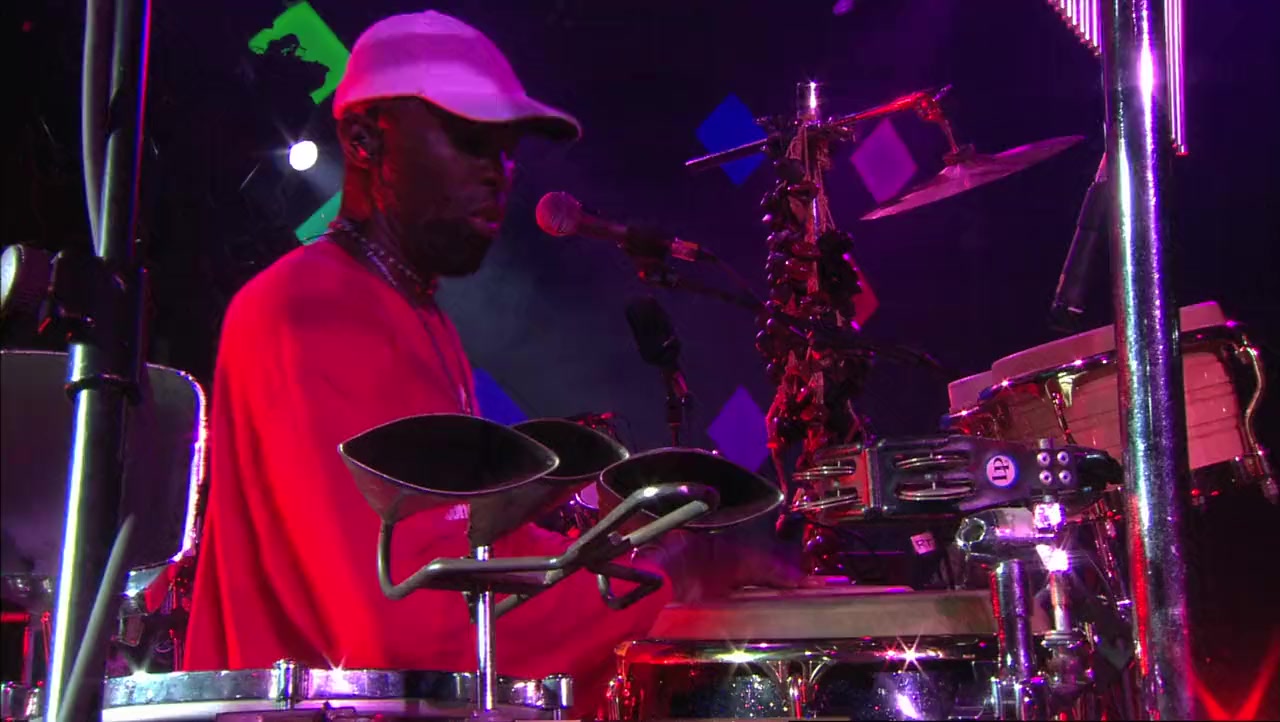 Jamiroquai: Live at Montreux 2003 screenshot 3