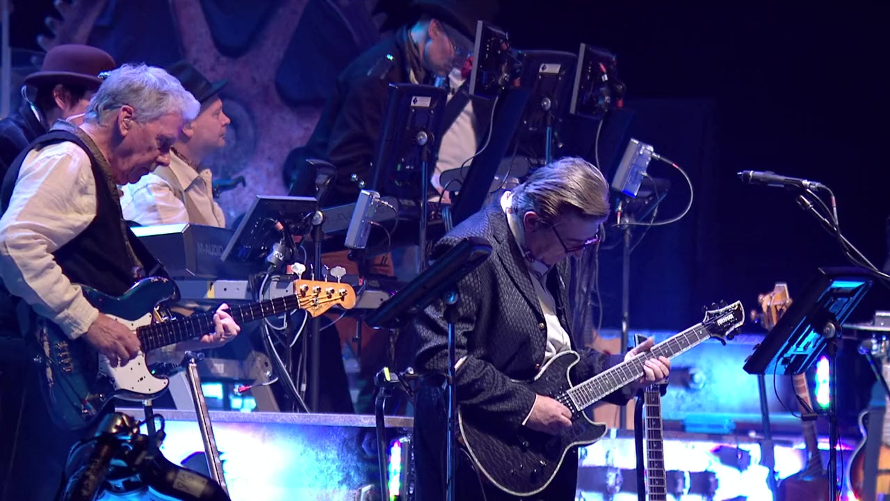 Jeff Wayne's Musical Version of the War of the Worlds Alive on Stage! The New Generation screenshot 1