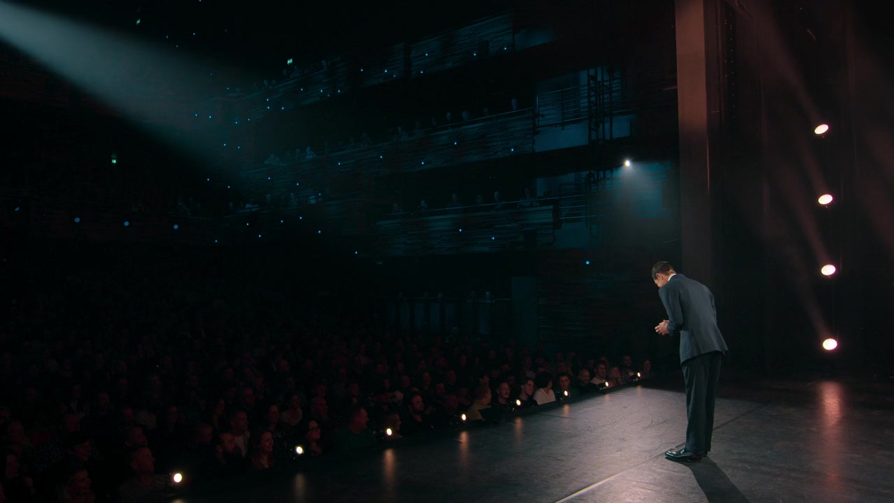 Jimmy Carr: Natural Born Killer screenshot 2