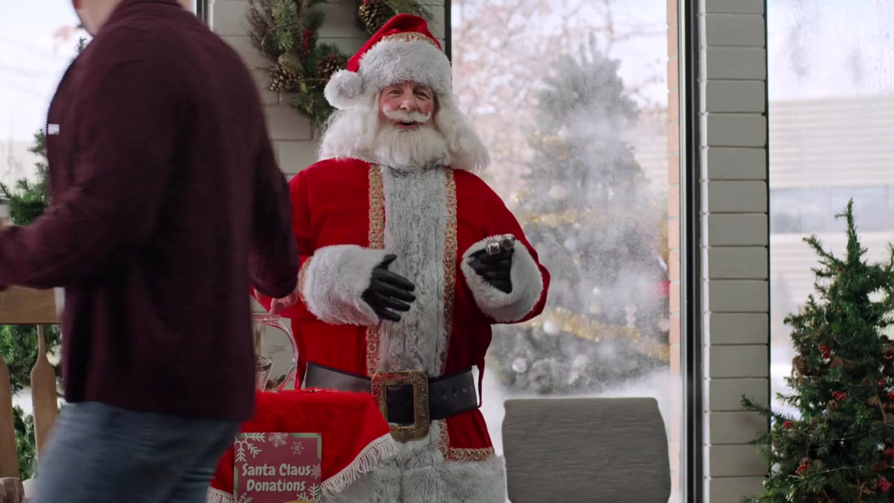 Just Like a Christmas Movie screenshot 3