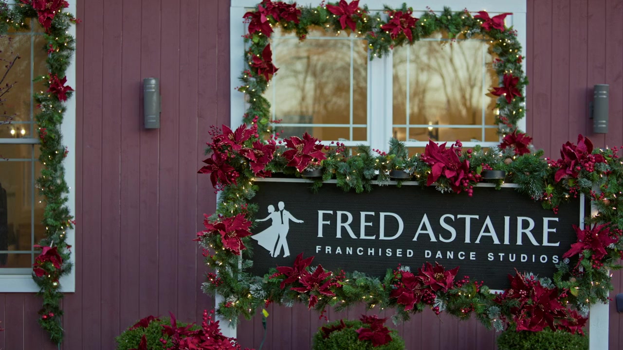 Once Upon a Christmas Wish screenshot 2