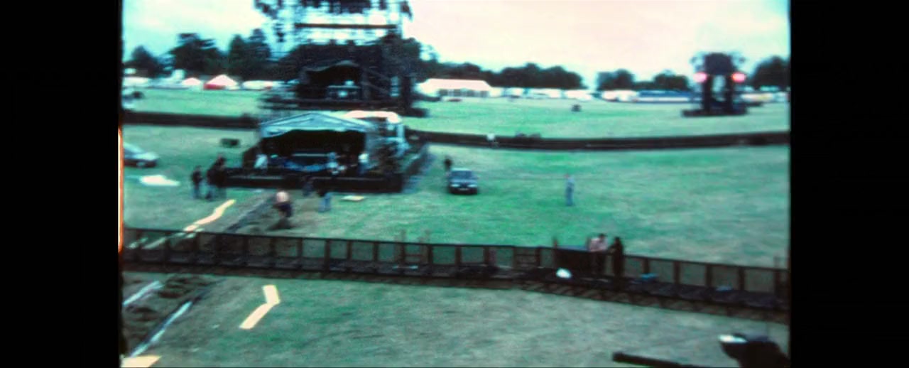 Oasis Knebworth 1996 screenshot 2