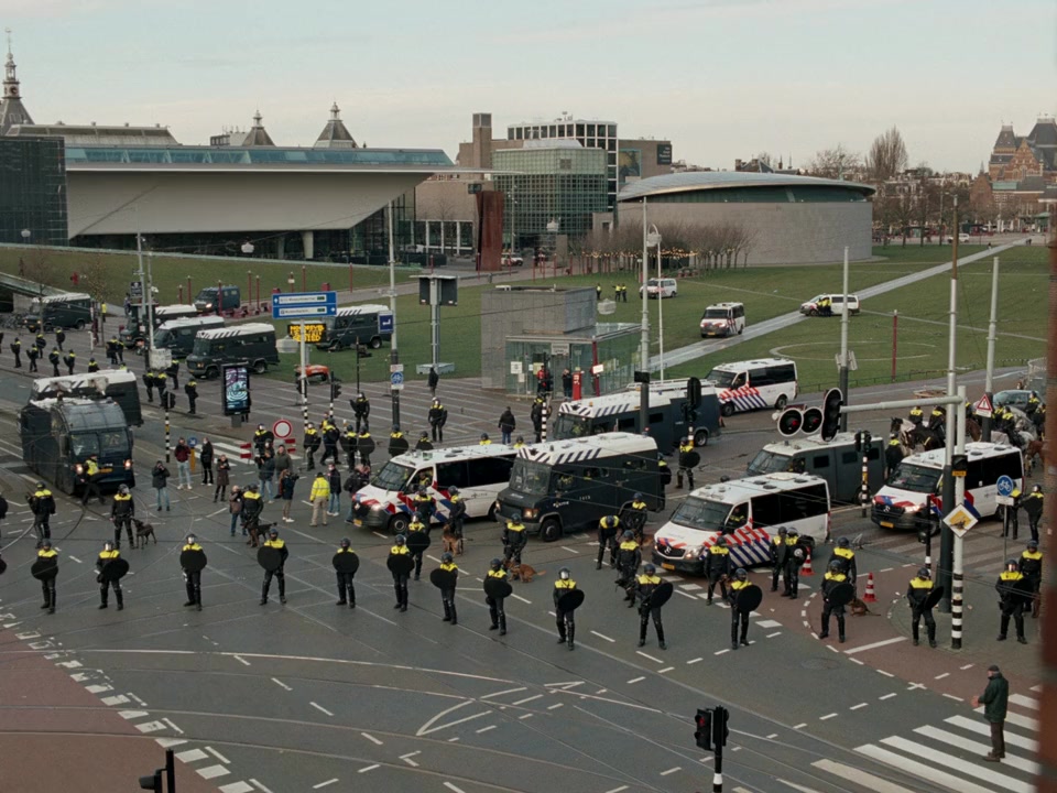 Occupied City screenshot 1