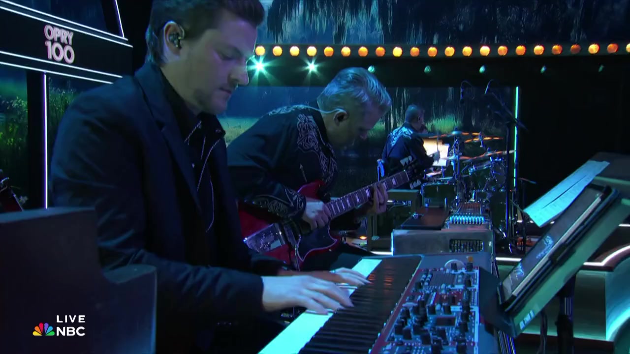 Opry 100: A Live Celebration screenshot 3