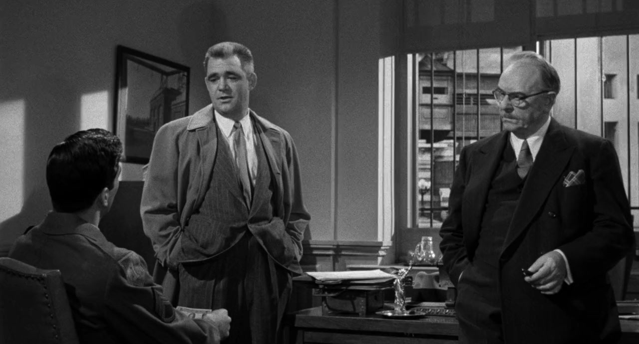 Outside the Law screenshot 2