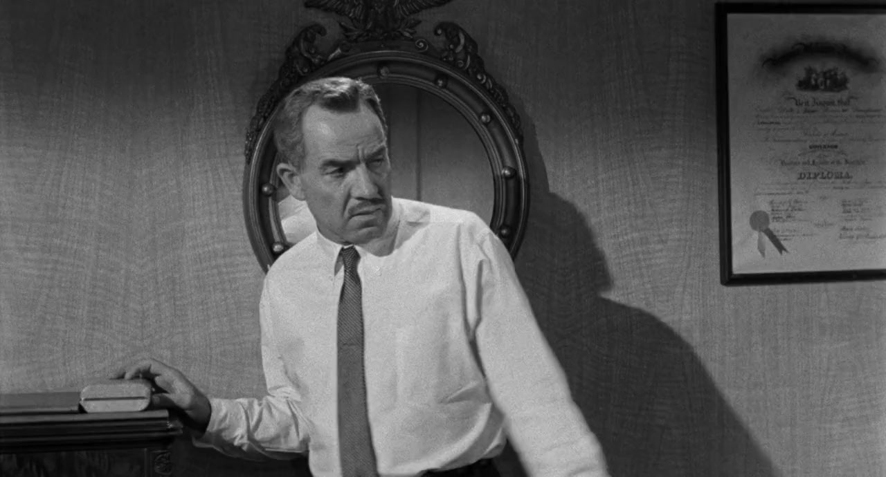 Outside the Law screenshot 3
