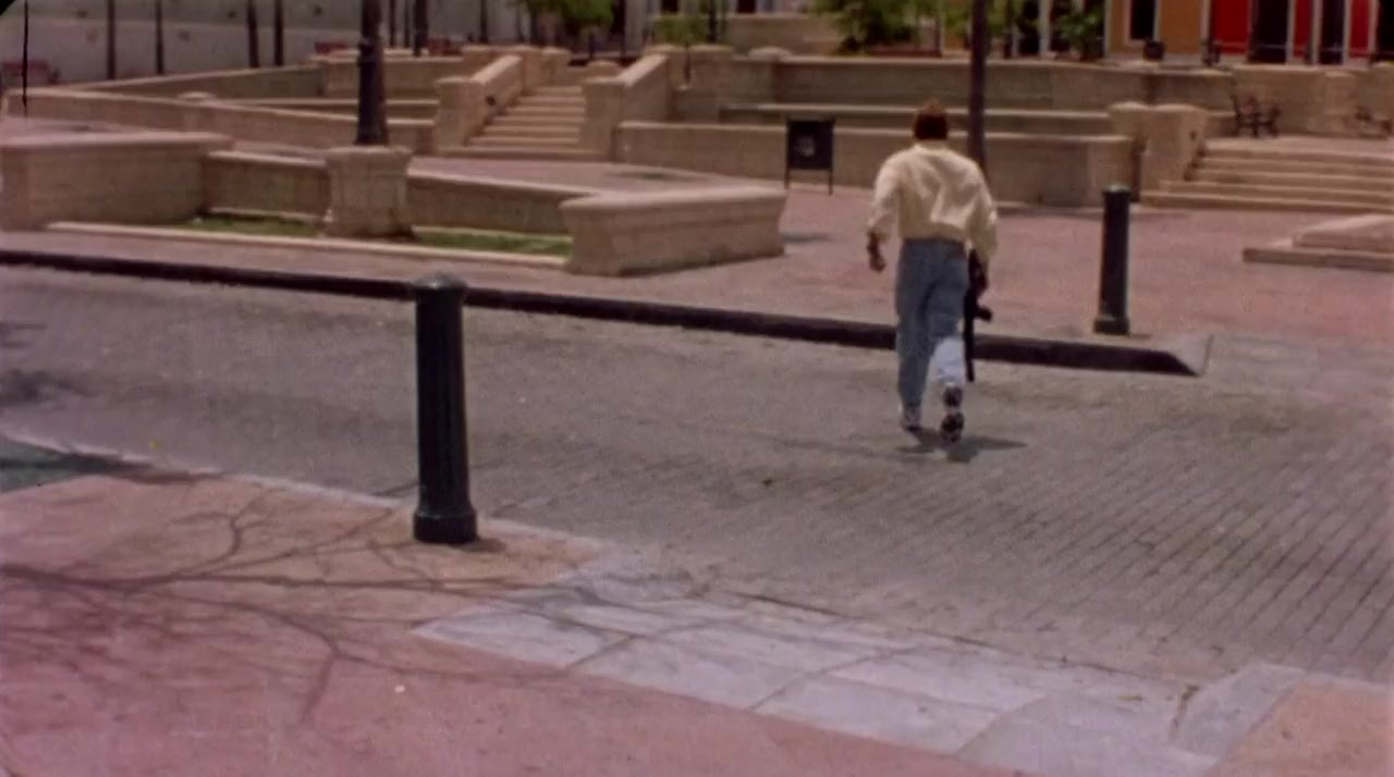 Outside the Law screenshot 2