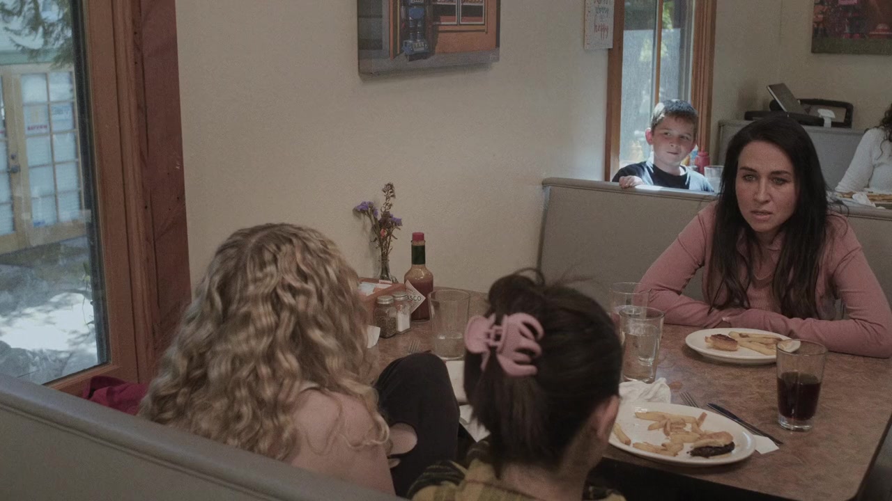 Ouija: A New Beginning screenshot 3