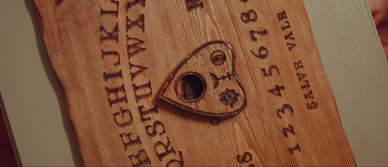 Ouija Witch screenshot 2