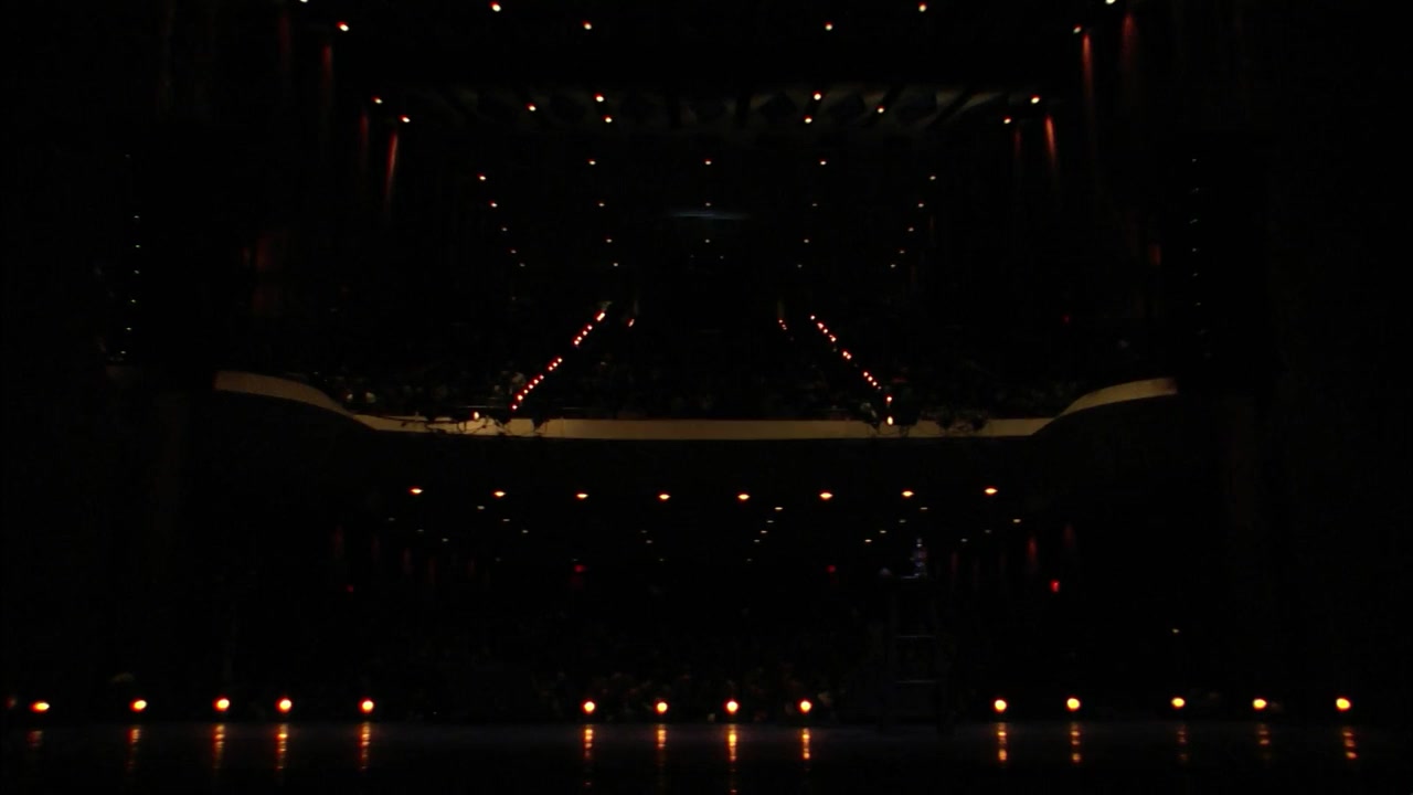 Louis C.K.: Chewed Up screenshot 3