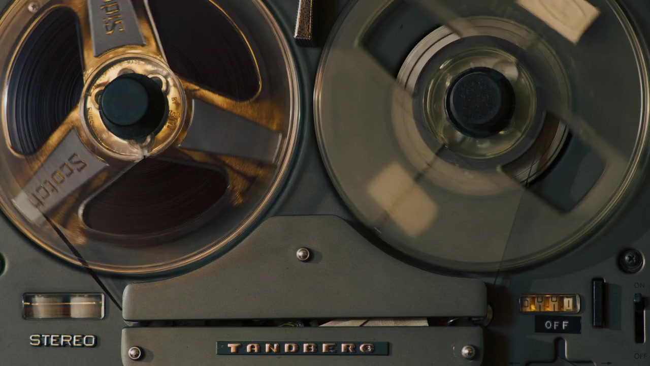Louis Armstrong's Black & Blues screenshot 2