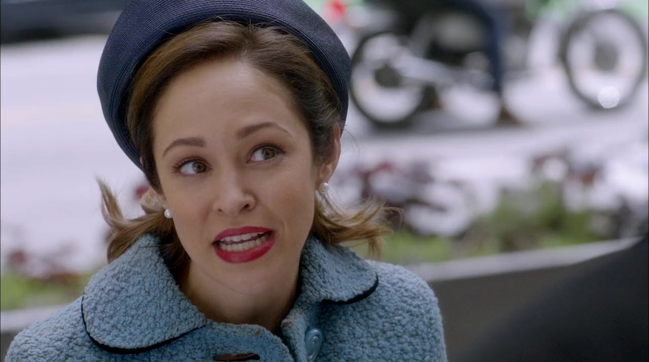 Love at the Thanksgiving Day Parade screenshot 3
