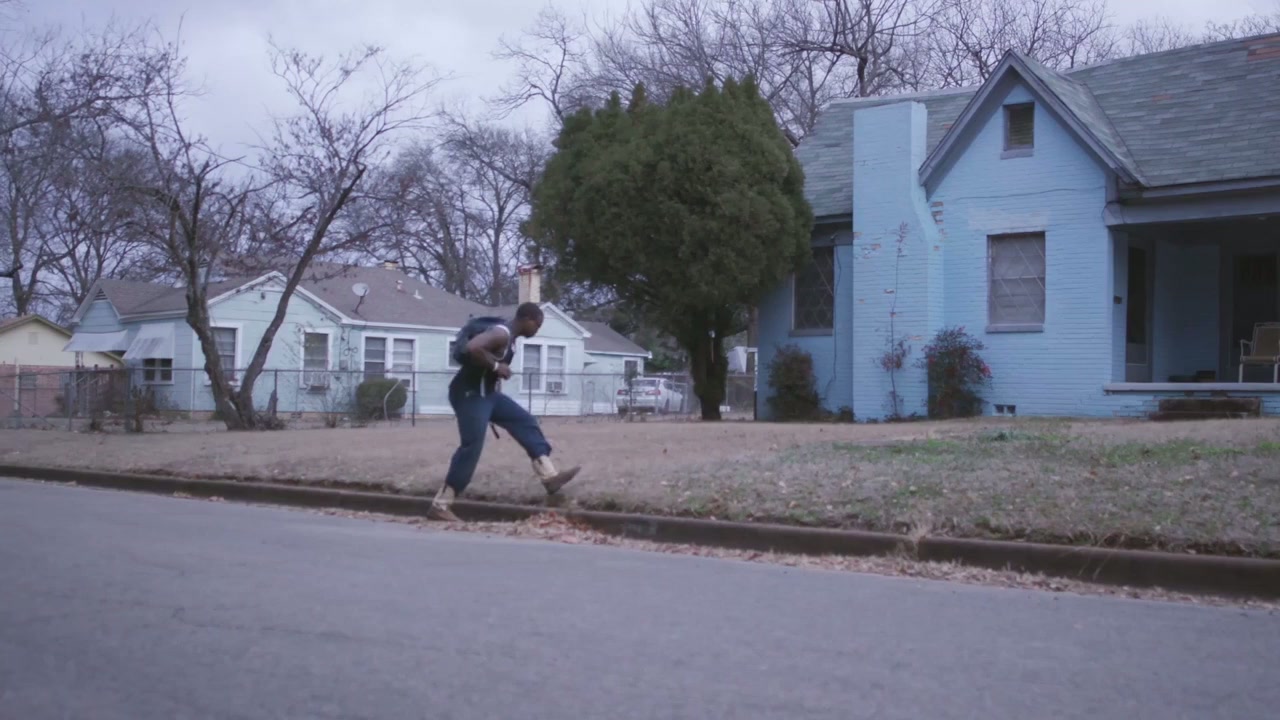 Love & Drugs screenshot 1