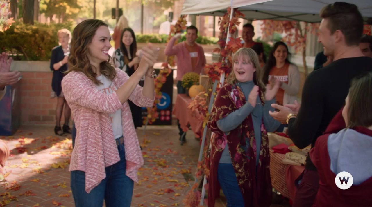Love, Fall & Order screenshot 3