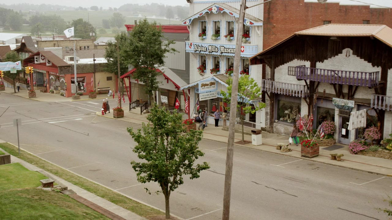 Love Finds You in Sugarcreek screenshot 3