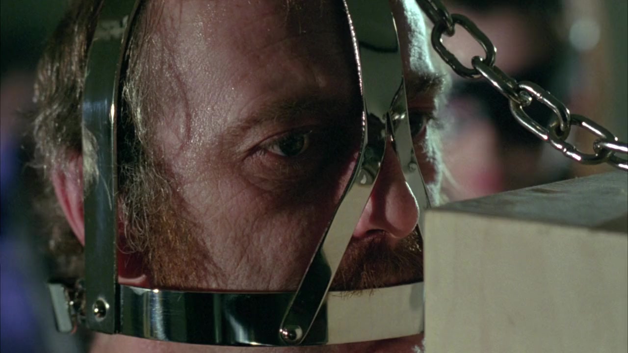 Love and Human Remains screenshot 1