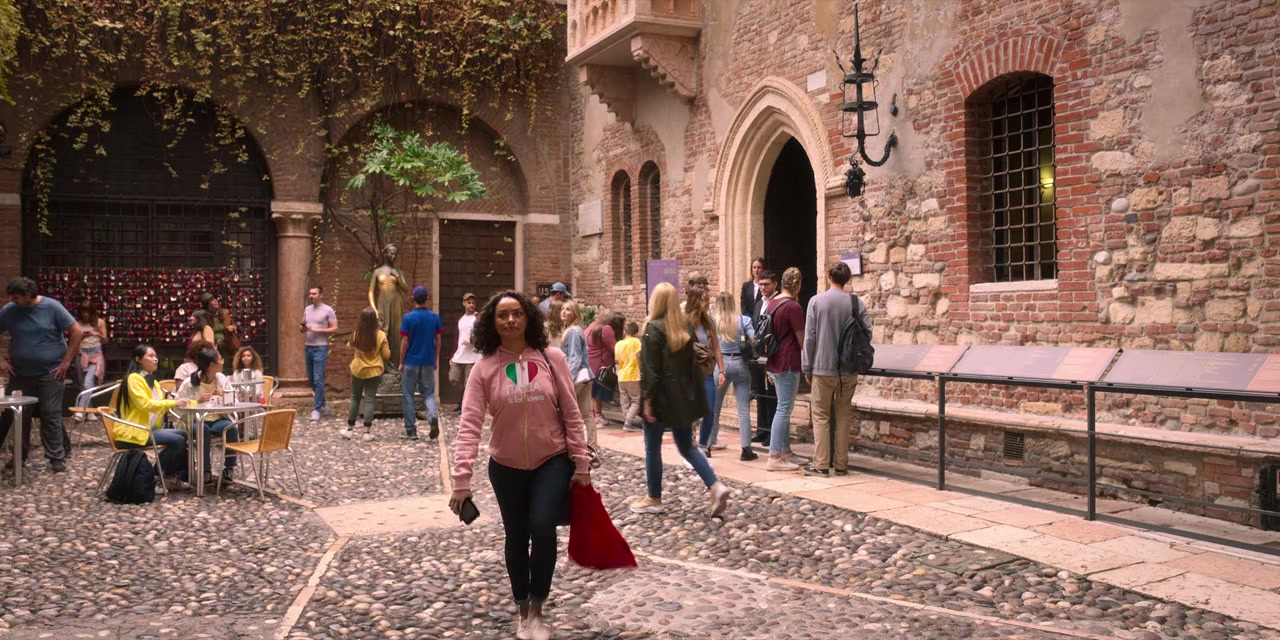 Love in the Villa screenshot 1