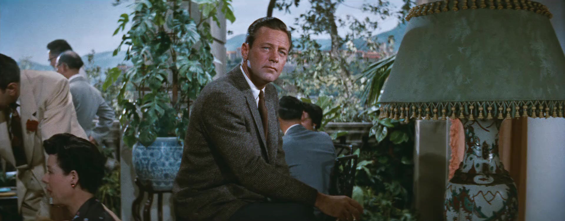 Love Is a Many-Splendored Thing screenshot 1