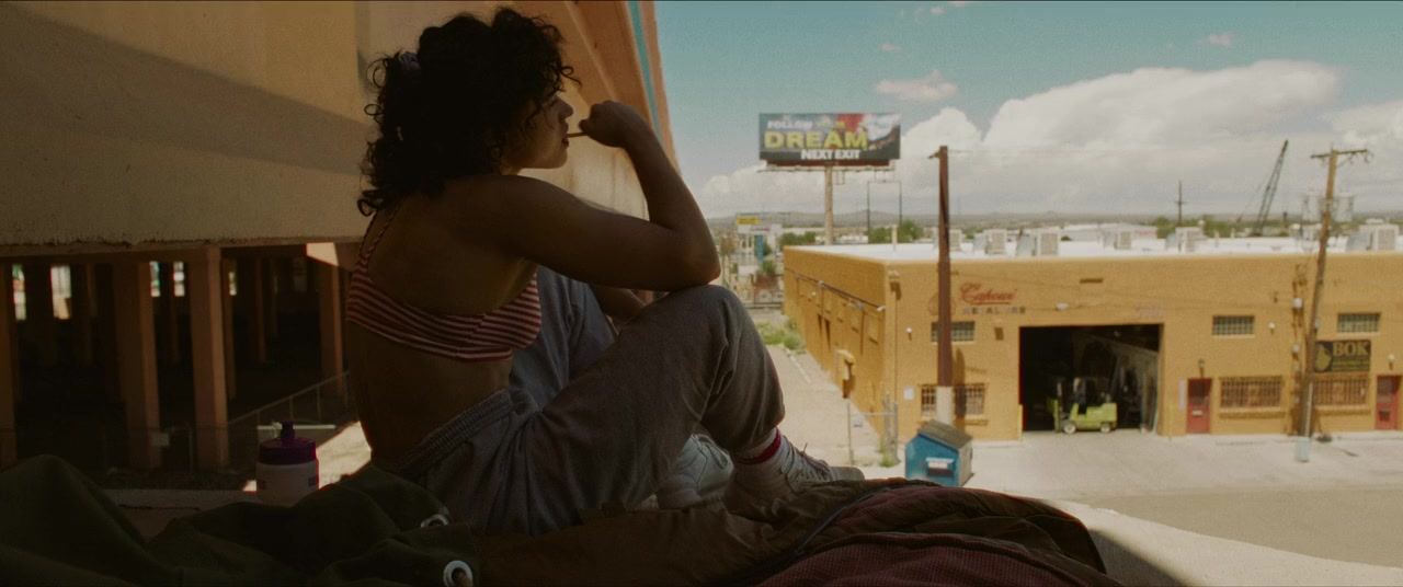 Love Lies Bleeding screenshot 2