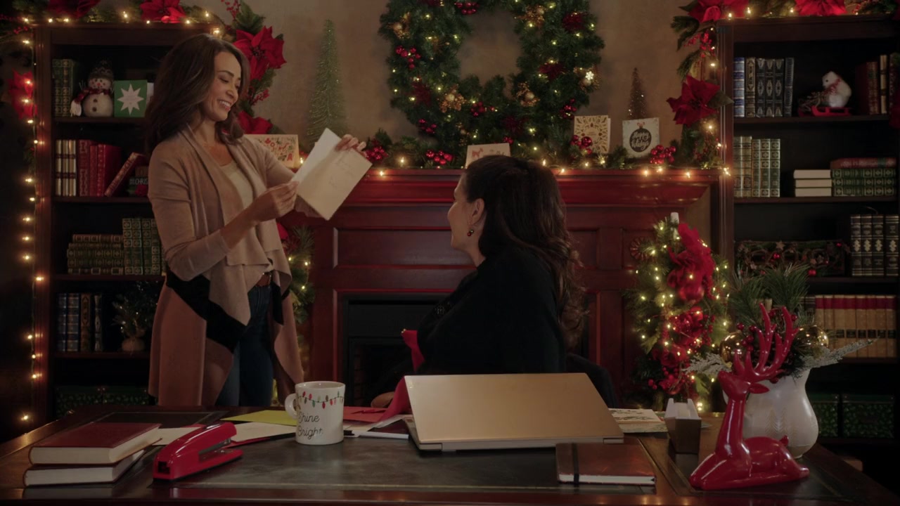 Love, Lights, Hanukkah! screenshot 2