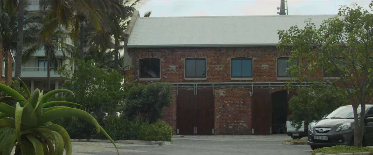 Love Lives Here screenshot 1