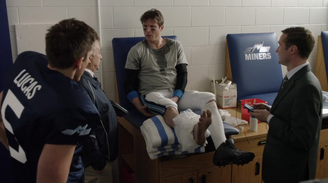 Love on the Sidelines screenshot 2